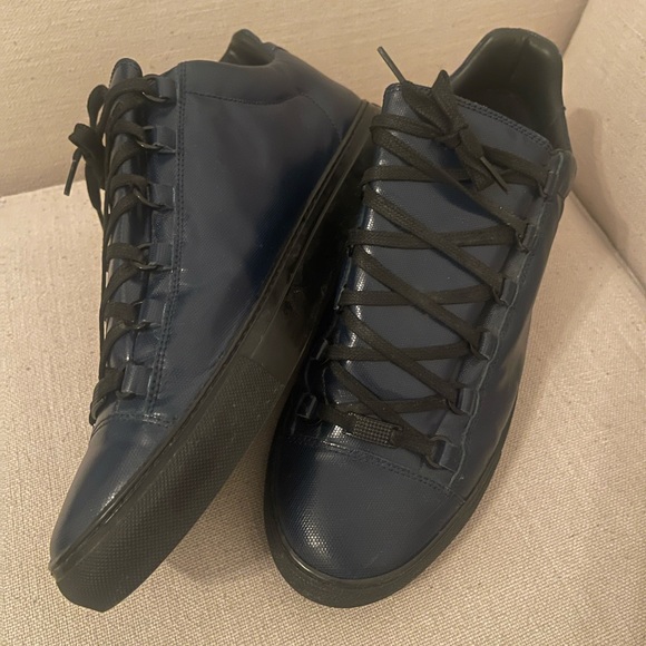 BALENCIAGA ARENA MEN DARK BLUE SIZE 11 PRE OWNED - Picture 2 of 8